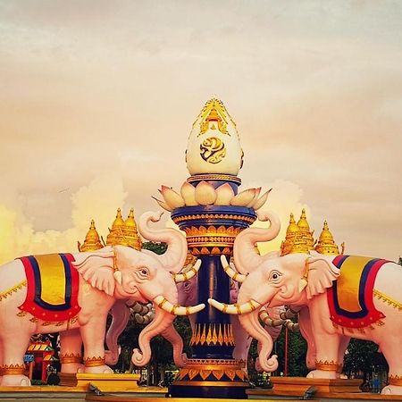Хостел Buorana Чонбури Экстерьер фото